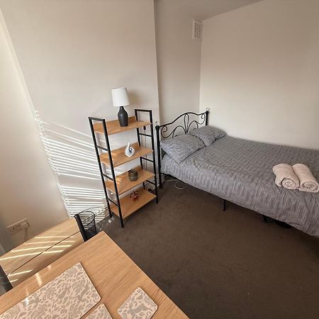 Cosy Victorian Guest Room لندن المظهر الخارجي الصورة